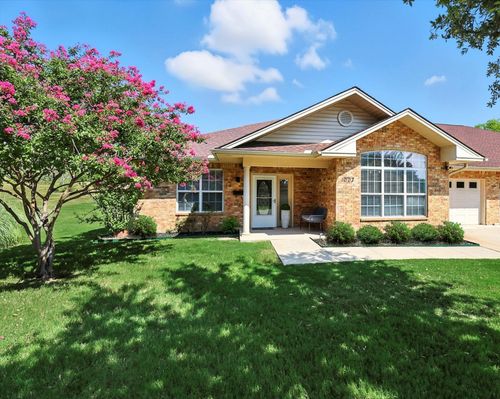 1007-3901 Montecito Dr, Denton, TX, 76210-5557 | Card Image