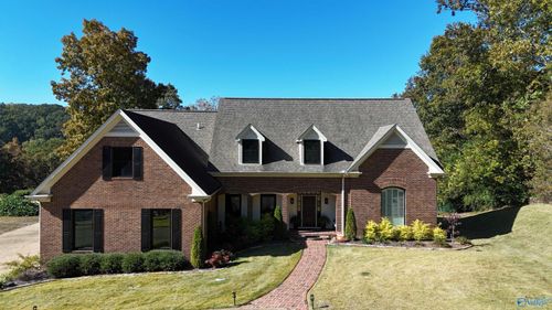 1707 Winston St, Guntersville, AL, 35976-1253 | Card Image