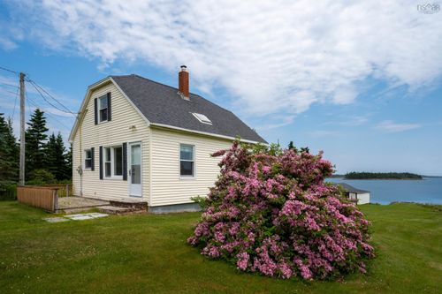 370 Atkins Point Road, Harrigan Cove, NS, B0J2K0 | Card Image