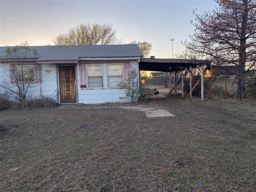 407 N A St, Mountain Park, OK, 73559 | Card Image