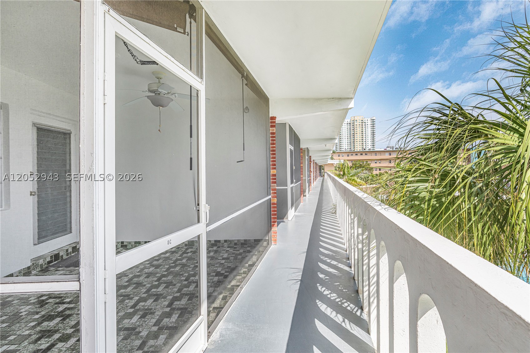 Residential Lease in Hallandale 3