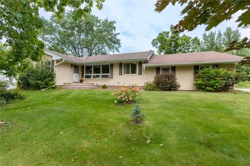 642 E 6th St, Owen, WI, 54460-9554 | Card Image