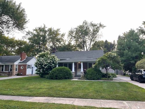 405 Monroe St, Blissfield, MI, 49228-1064 | Card Image