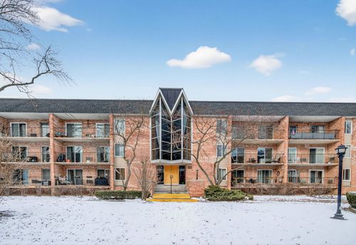 apt-203-1041 N Mill St, Naperville, IL, 60563-2538 | Card Image