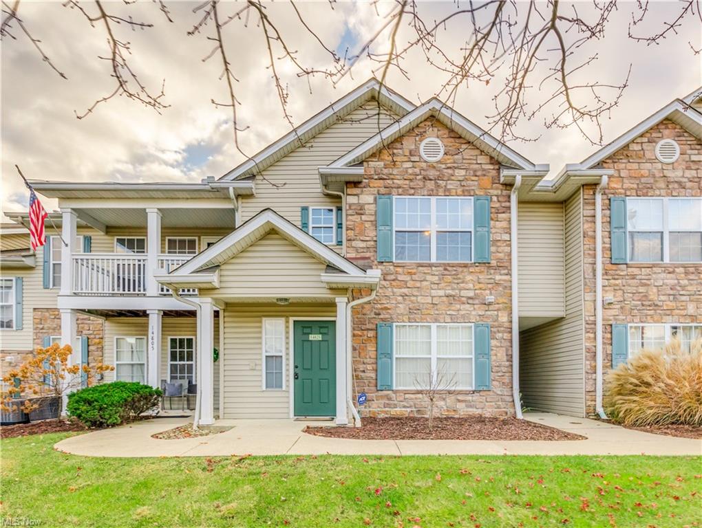 225 14825 Lenox Drive, Sold in Strongsville Zoocasa