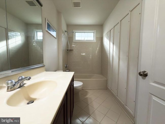 4302 Bridle Ridge Rd, House other with 6 bedrooms, 4 bathrooms and null parking in Upper Marlboro MD | Image 38