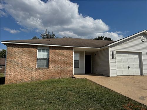 1374 N Chickadee Ave, Fayetteville, AR, 72704-5864 | Card Image