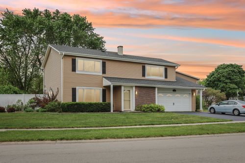 719 Coral Ave, Bartlett, IL, 60103-4707 | Card Image