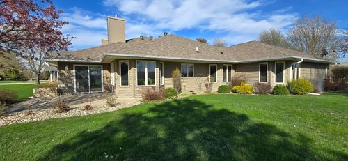 503 Sunset Pl, Charles City, IA, 50616-1634 | Card Image