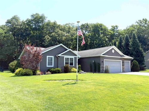 53560 Baltimore Oriole Dr, Bristol, IN, 46507-9190 | Card Image