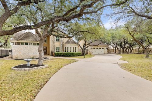 36 Cottondale Rd, The Hills, TX, 78738-1513 | Card Image