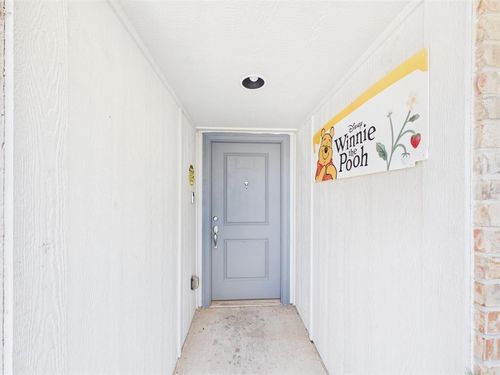 12500 Heritage Oaks Dr, Oklahoma City, OK, 73120-2097 | Card Image