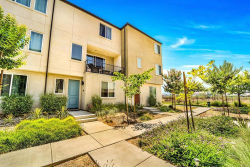 unit-239-5280 Beachfront Cove St, Otay Mesa, CA, 92154-5257 | Card Image