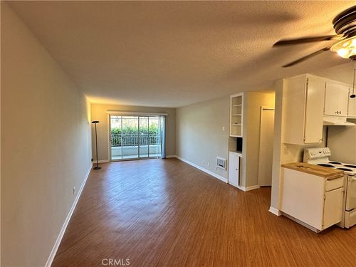 apt-121-1440 23rd St, Santa Monica, CA, 90404-2921 | Card Image