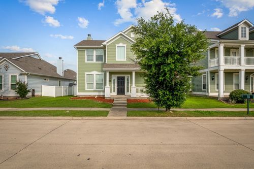 920 Fox Grove Ln, Providence Village, TX, 76227-5465 | Card Image