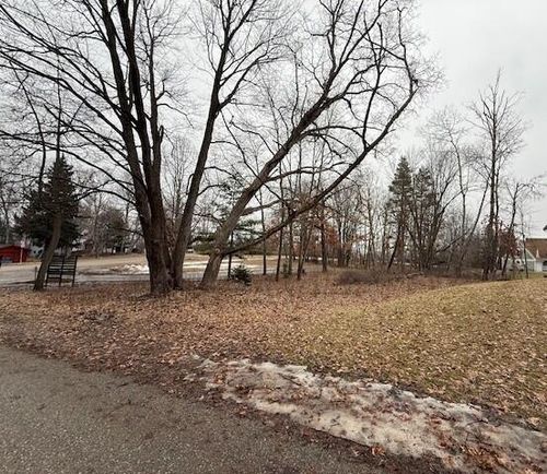 7664 8th Street, Stanwood, MI, 49346 | Card Image