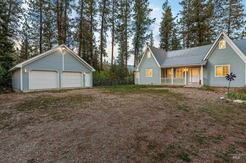 149 Scriver Woods Rd, Garden Valley, ID, 83622-5013 | Card Image