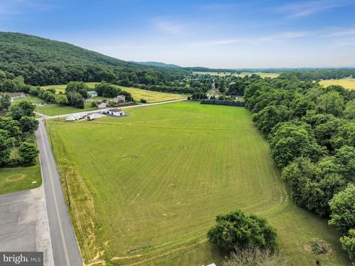 1112 Sheaffer Rd, DILLSBURG, PA, 17019-9011 | Card Image