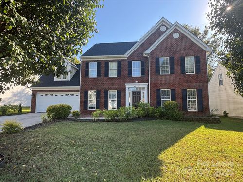 4533 Cades Cove Dr, Charlotte, NC, 28273-4588 | Card Image