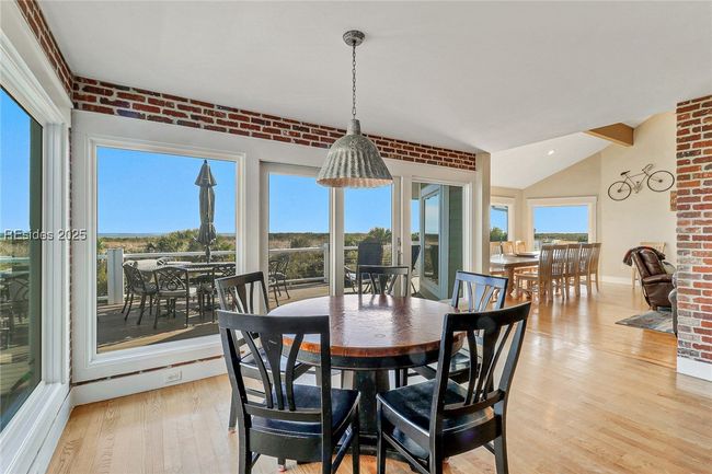 Dining Area with Ocean Views | Image 35