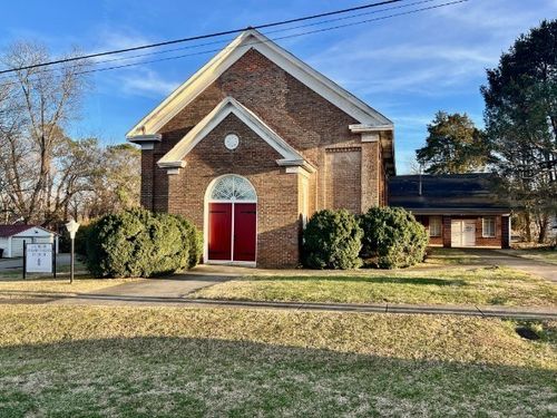 501 W Broad St, Decherd, TN, 37324-3468 | Card Image