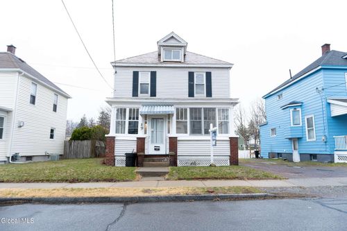 37 Chiswell St, Schenectady, NY, 12304-3801 | Card Image