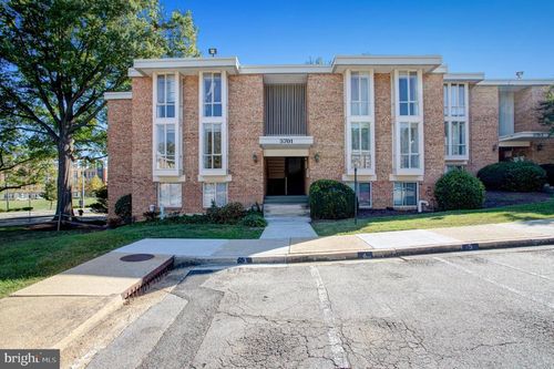 2c-5701 Indian Court, ALEXANDRIA, VA, 22303 | Card Image