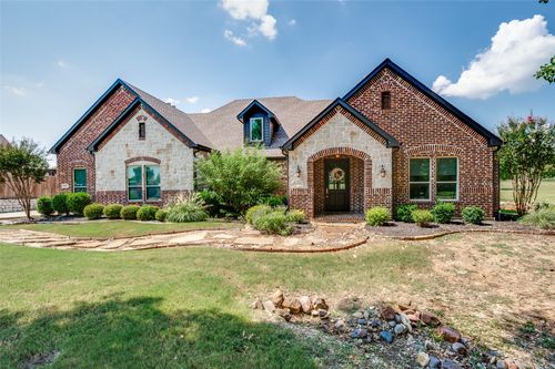 650 Cypress Point Dr, Gunter, TX, 75058-3273 | Card Image