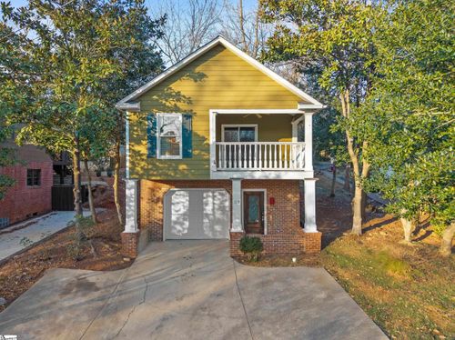 112 W Park Ave, Greenville, SC, 29601-1514 | Card Image