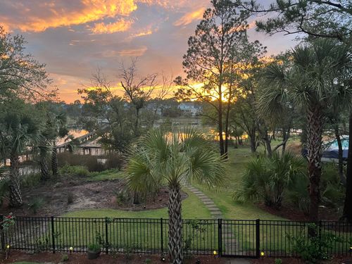 374 Commonwealth Rd, Mount Pleasant, SC, 29466-8327 | Card Image