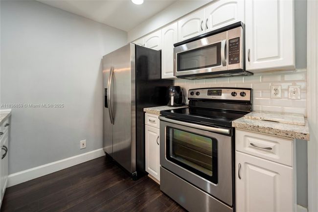 1606 Veracruz Ln, Townhouse with 2 bedrooms, 2 bathrooms and null parking in Weston FL | Image 9