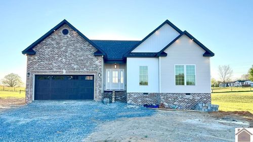 77 Bakersfield Dr, Cadiz, KY, 42211-8733 | Card Image