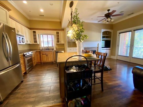 210-210 W Washington St, Madison, GA, 30650-1210 | Card Image