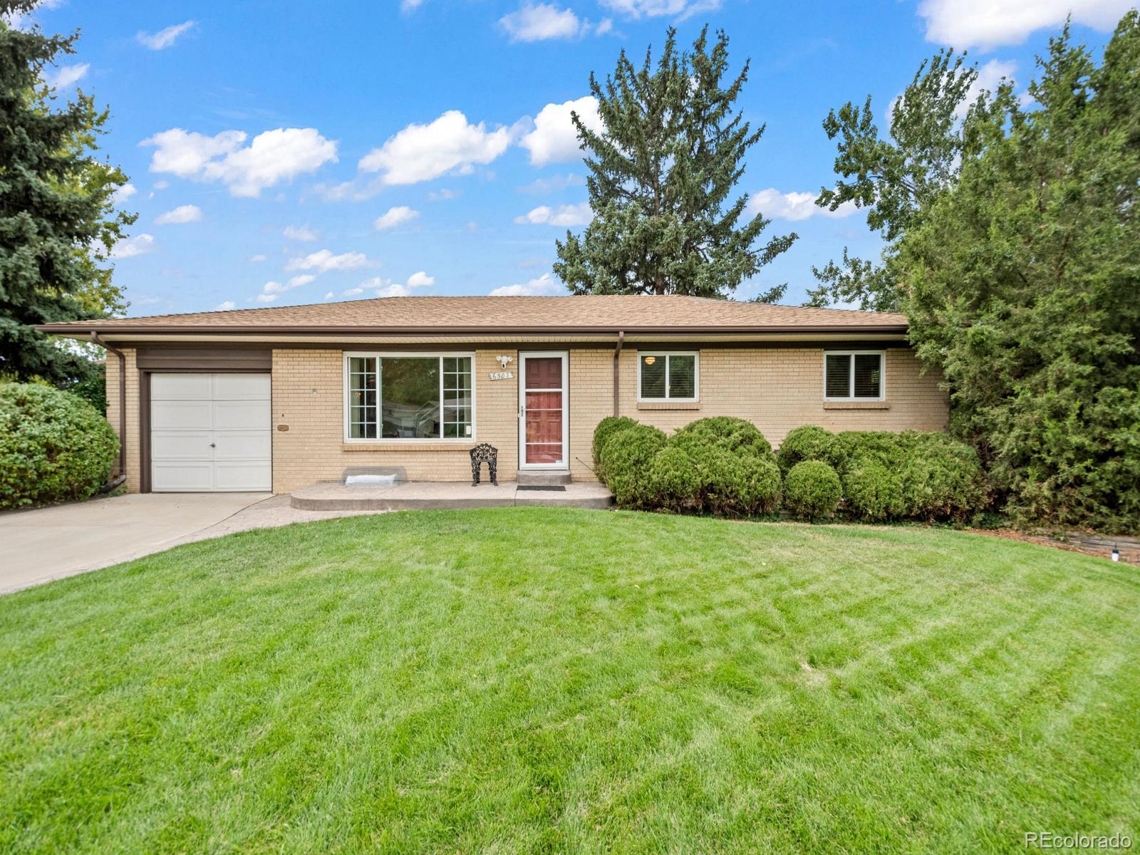 Acoma St, Littleton, CO 80120