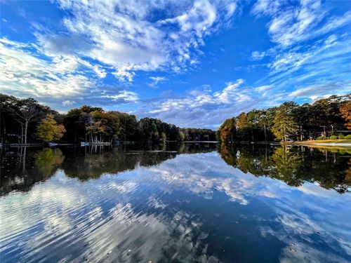 484 Kenilworth Cir, Stone Mountain, GA, 30083-3410 | Card Image