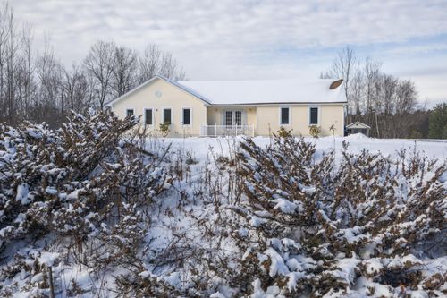 701 Us-202, Monmouth, ME, 04265 | Card Image