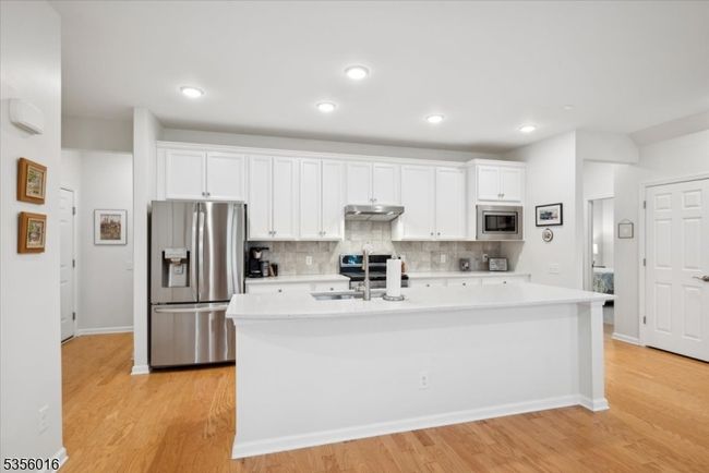 2 Farella Rd, Townhouse with 2 bedrooms, 2 bathrooms and null parking in Flemington NJ | Image 9