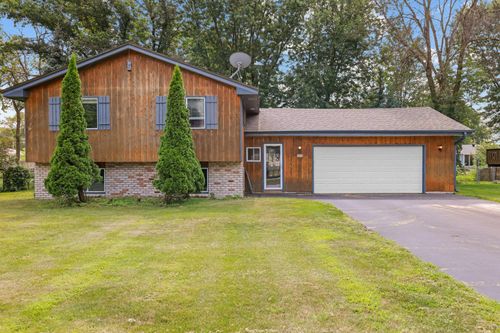 212 104th Ave Nw, Coon Rapids, MN, 55448-5035 | Card Image