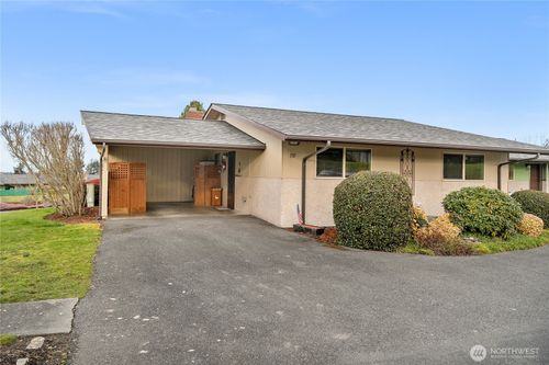 15d-1301 S 3rd Ave, Sequim, WA, 98382-3958 | Card Image