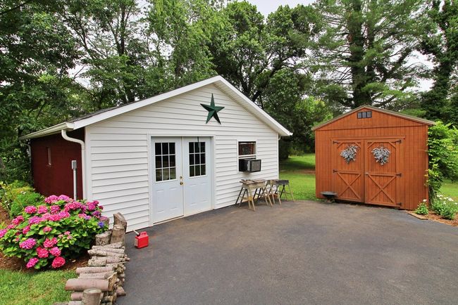 1538 Redfields Rd, House other with 4 bedrooms, 3 bathrooms and null parking in Appomattox VA | Image 47