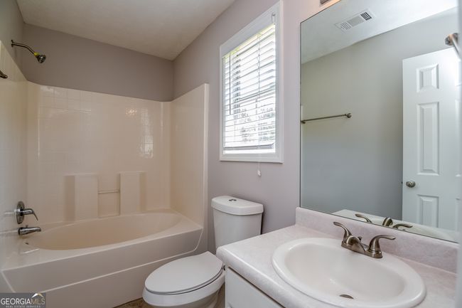 315 Hunters Trce, House other with 3 bedrooms, 2 bathrooms and null parking in Covington GA | Image 10