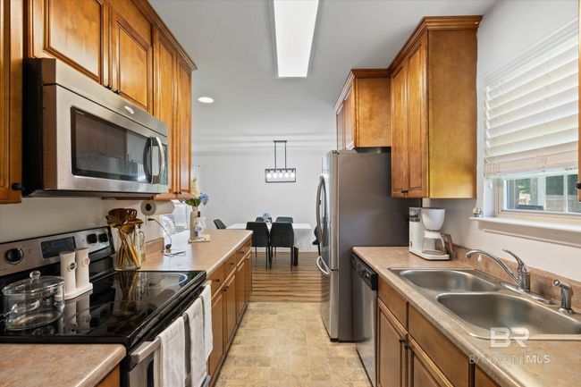 Kitchen | Image 9