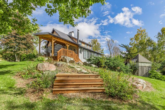 836138 4 Th Line, House other with 3 bedrooms, 2 bathrooms and 6 parking in Mulmur ON | Image 6