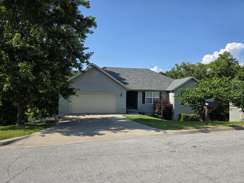 150 Cedarwood Ave, Branson, MO, 65616-8838 | Card Image