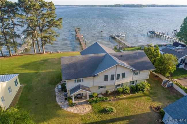 335 Berryville Shores Dr, House other with 3 bedrooms, 2 bathrooms and null parking in Deltaville VA | Image 26