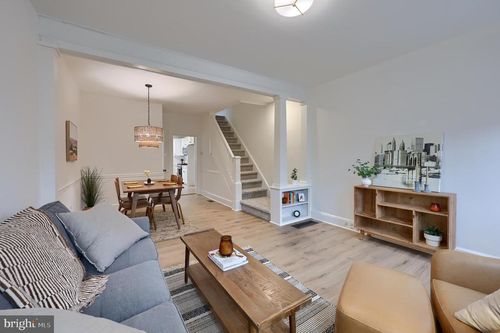 11 W New St, LANCASTER, PA, 17603-2763 | Card Image