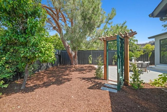 911 Peggy Ln, House other with 4 bedrooms, 3 bathrooms and 2 parking in Menlo Park CA | Image 36