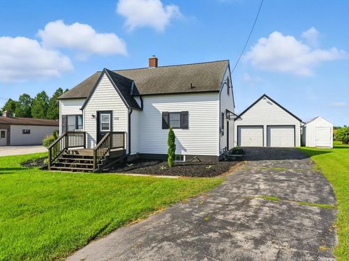 213 S Packer Drive, FRANCIS CREEK, WI, 54220 | Card Image