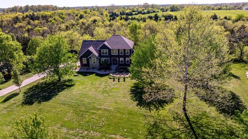 18321 Marlowes Dr, Aurora, IN, 47001-7830 | Card Image