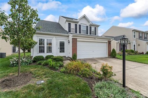3583 King Henry Dr, Beavercreek, OH, 45431-5701 | Card Image